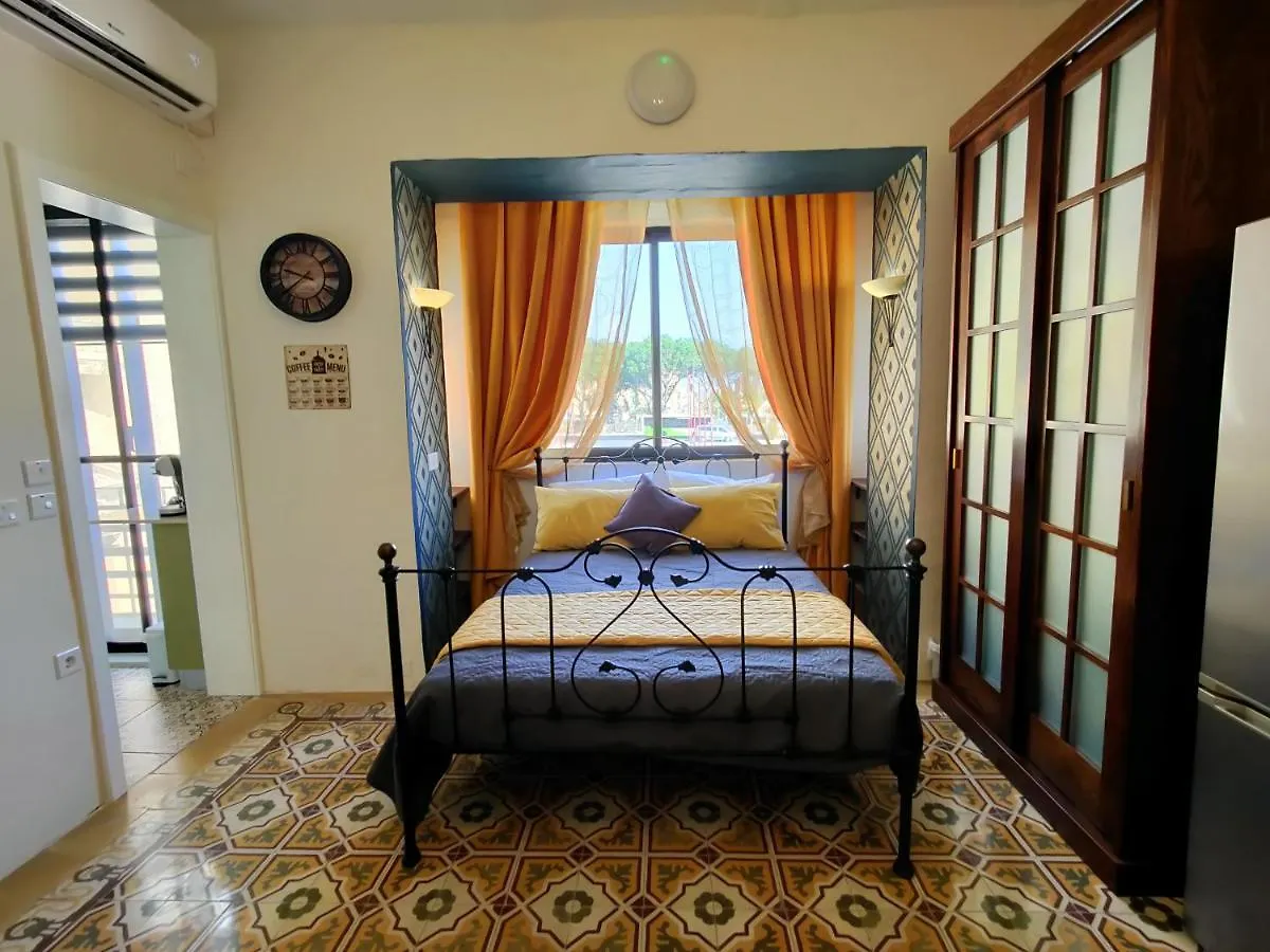 Near Valletta City - Open Views - Ta Tessie Suite In Floriana - Malta Apartment Il-Furjana