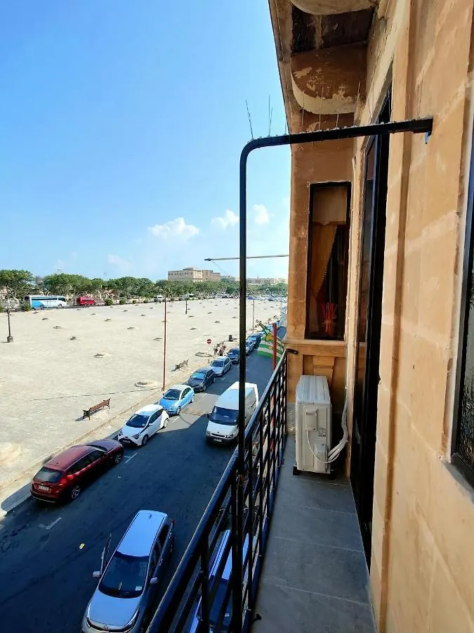 Near Valletta City - Open Views - Ta Tessie Suite In Floriana - Malta Apartment Il-Furjana