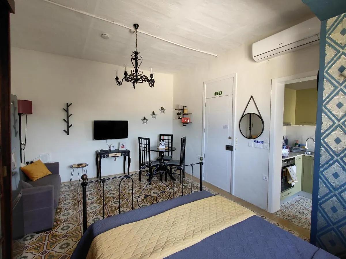 Apartment Near Valletta City - Open Views - Ta Tessie Suite In Floriana - Malta